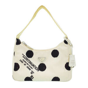 Prada Re Edition 2000 hobo bag white black polka dot Tessuto